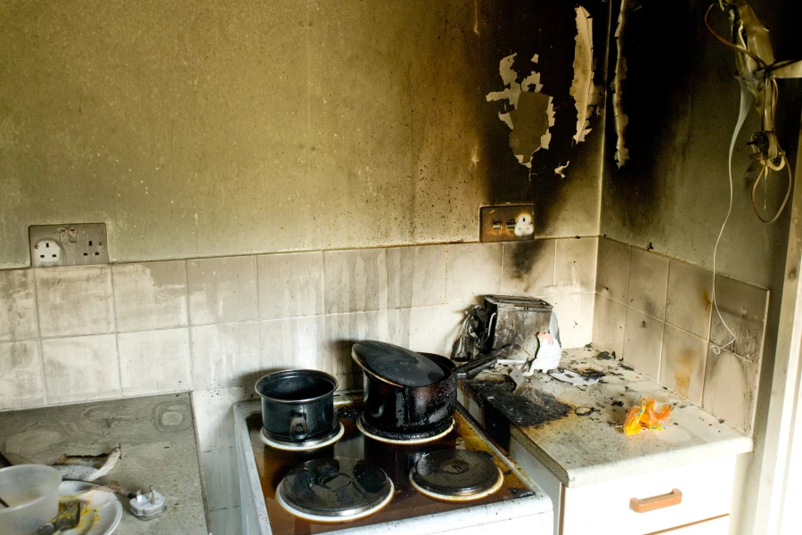 Fire & Smoke Damage Restoration Service Fire & Smoke Damage Restoration Service